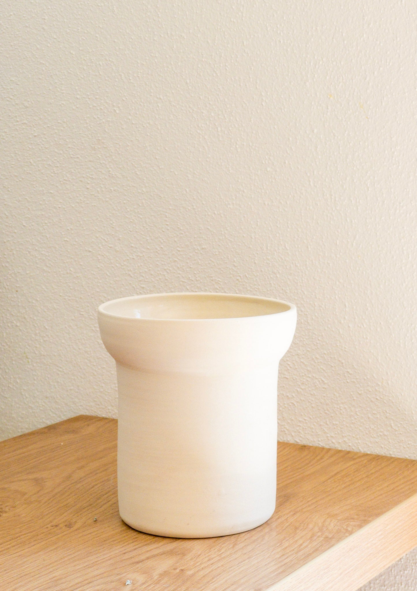 DULA VASE | ROUND CERAMIC VASE