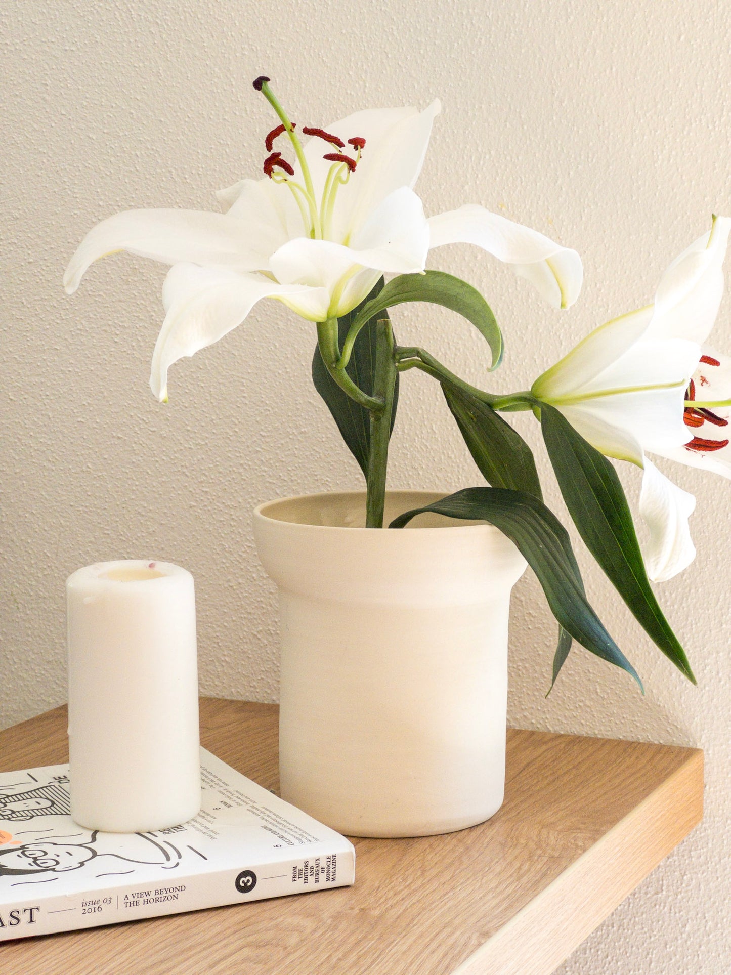 DULA VASE | ROUND CERAMIC VASE