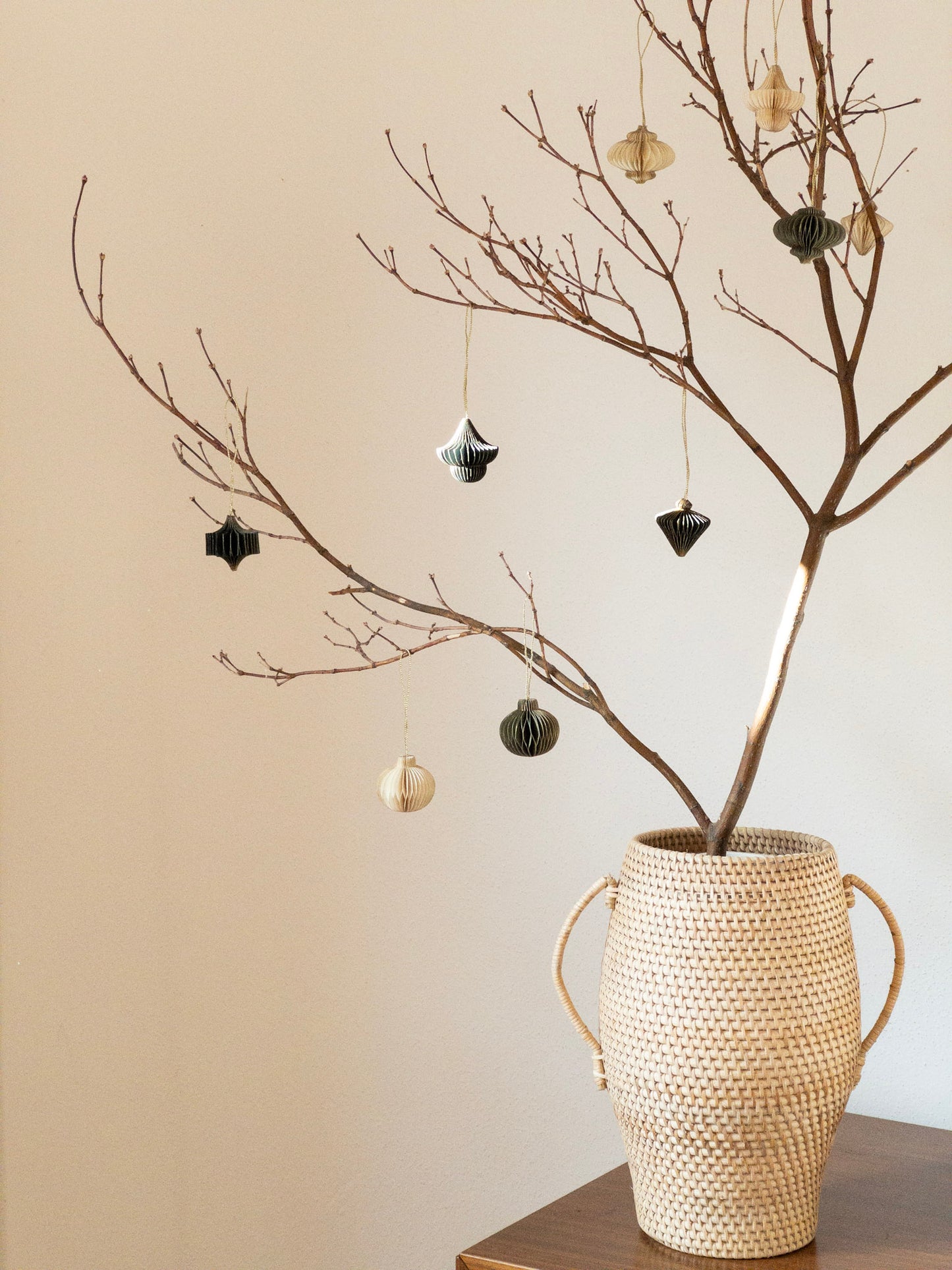 KALA VASE | DEKORATIVE VASE