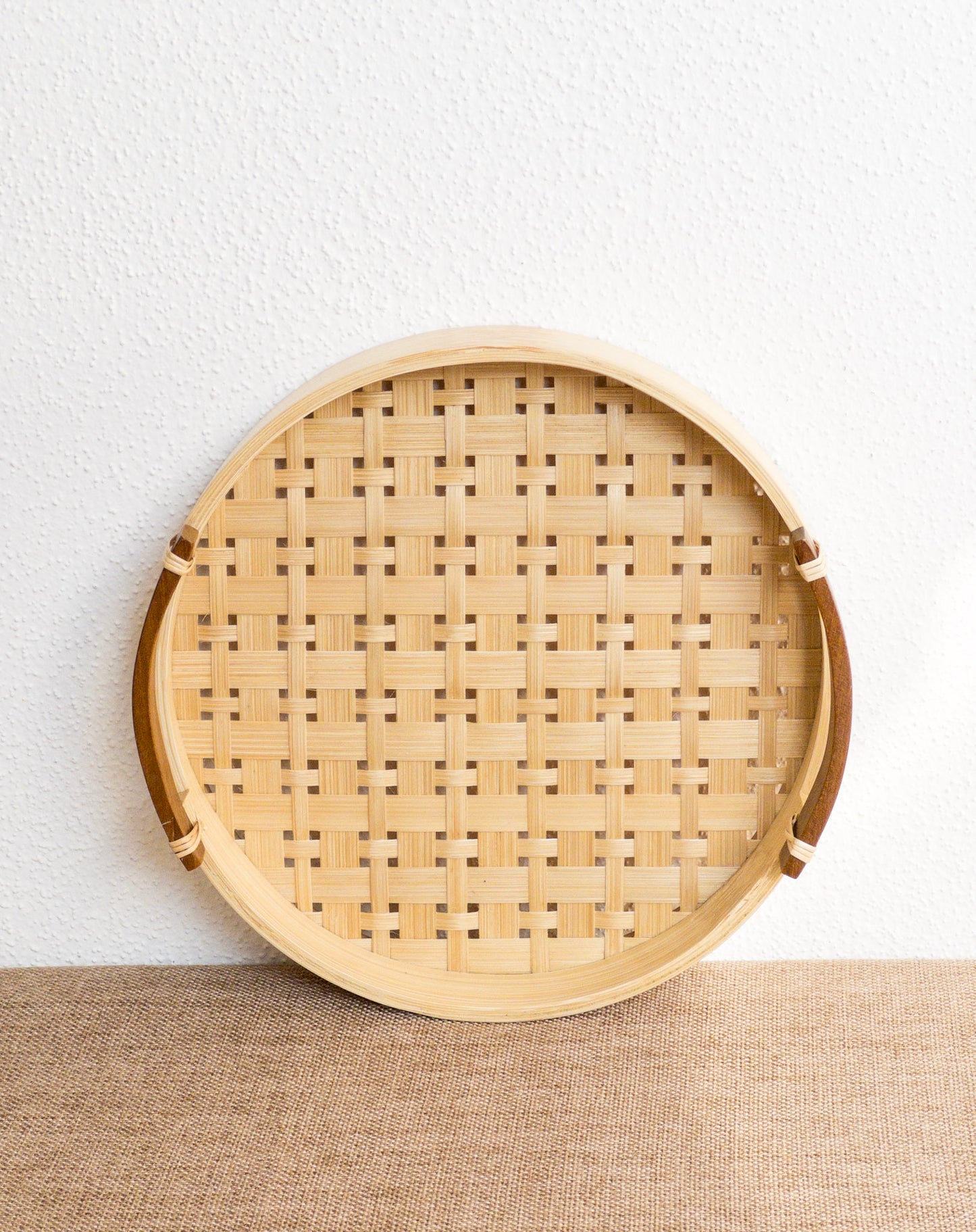SENJA SERVING TRAY | DECORATIVE ROUND TRAY