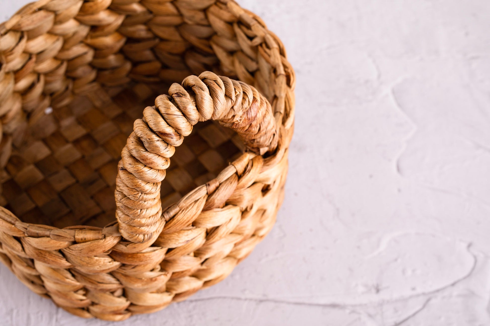 ARUM ROUND STORAGE | NATURAL DECORATION BASKET & CONTAINER