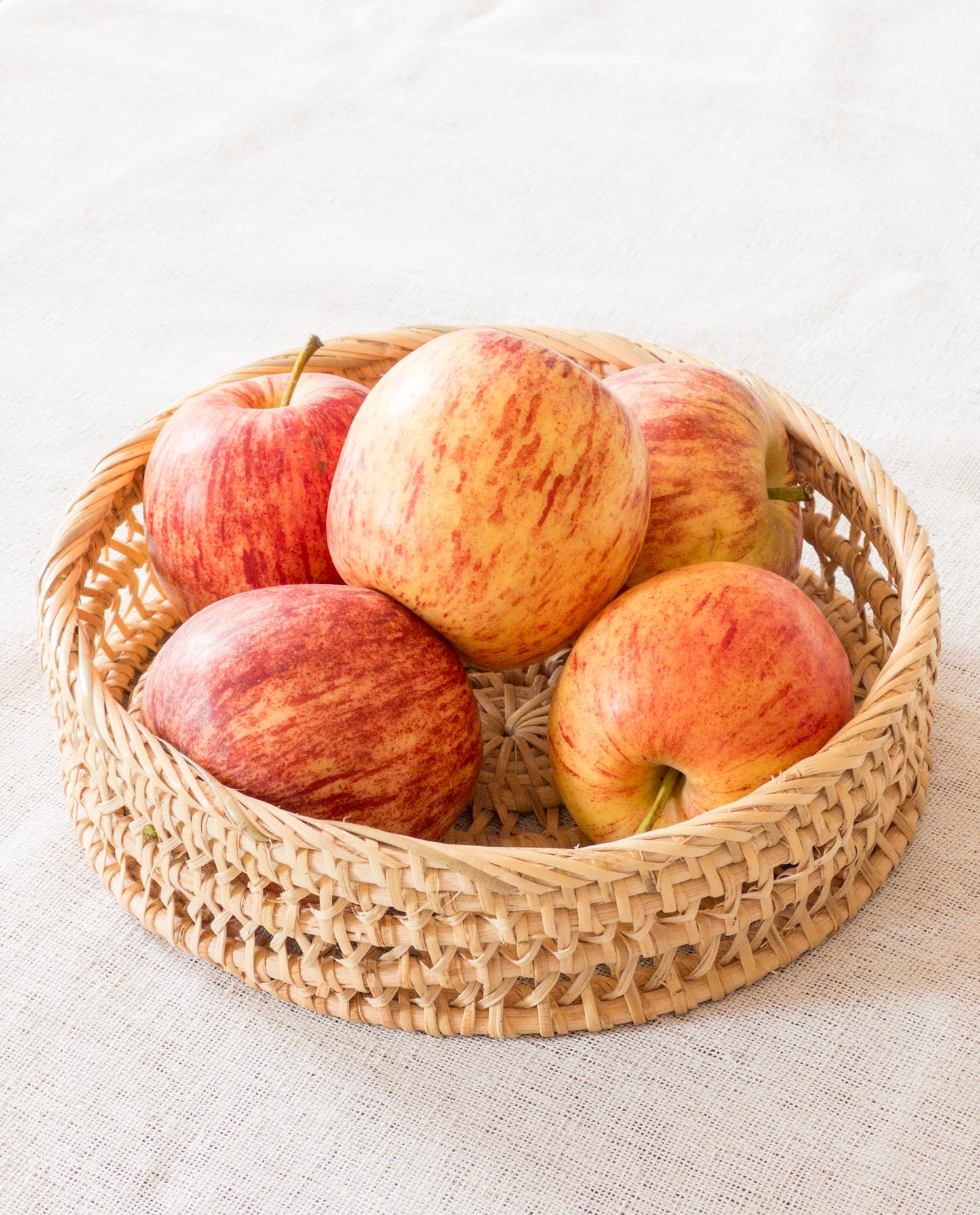 AVA TRAY | ROUND DECORATIVE TRAY