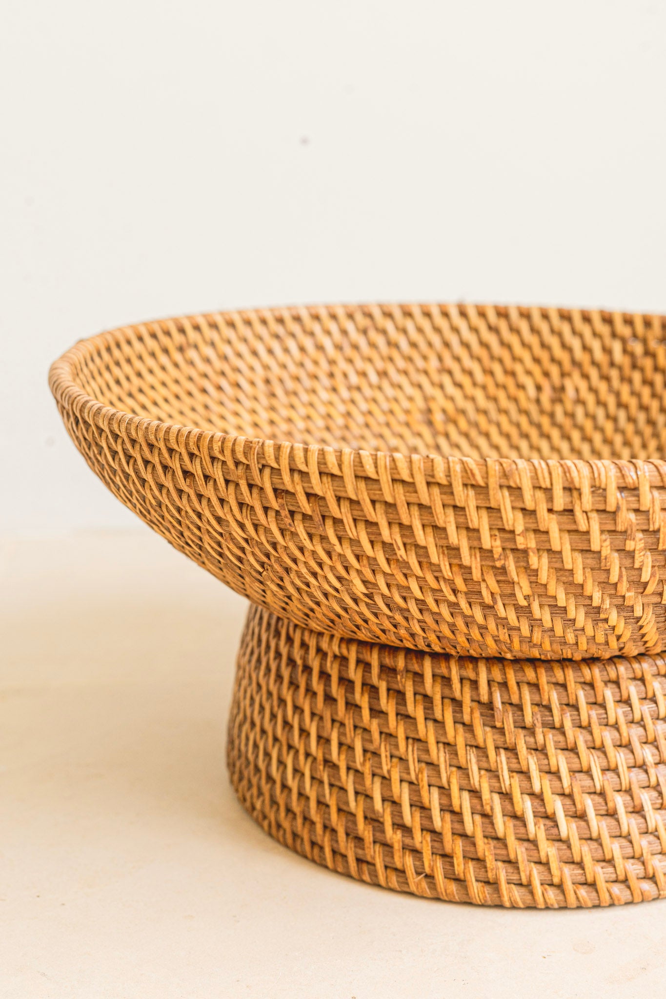 JIWA FRUIT BOWL | NATURAL RATTAN SMALL BASKET