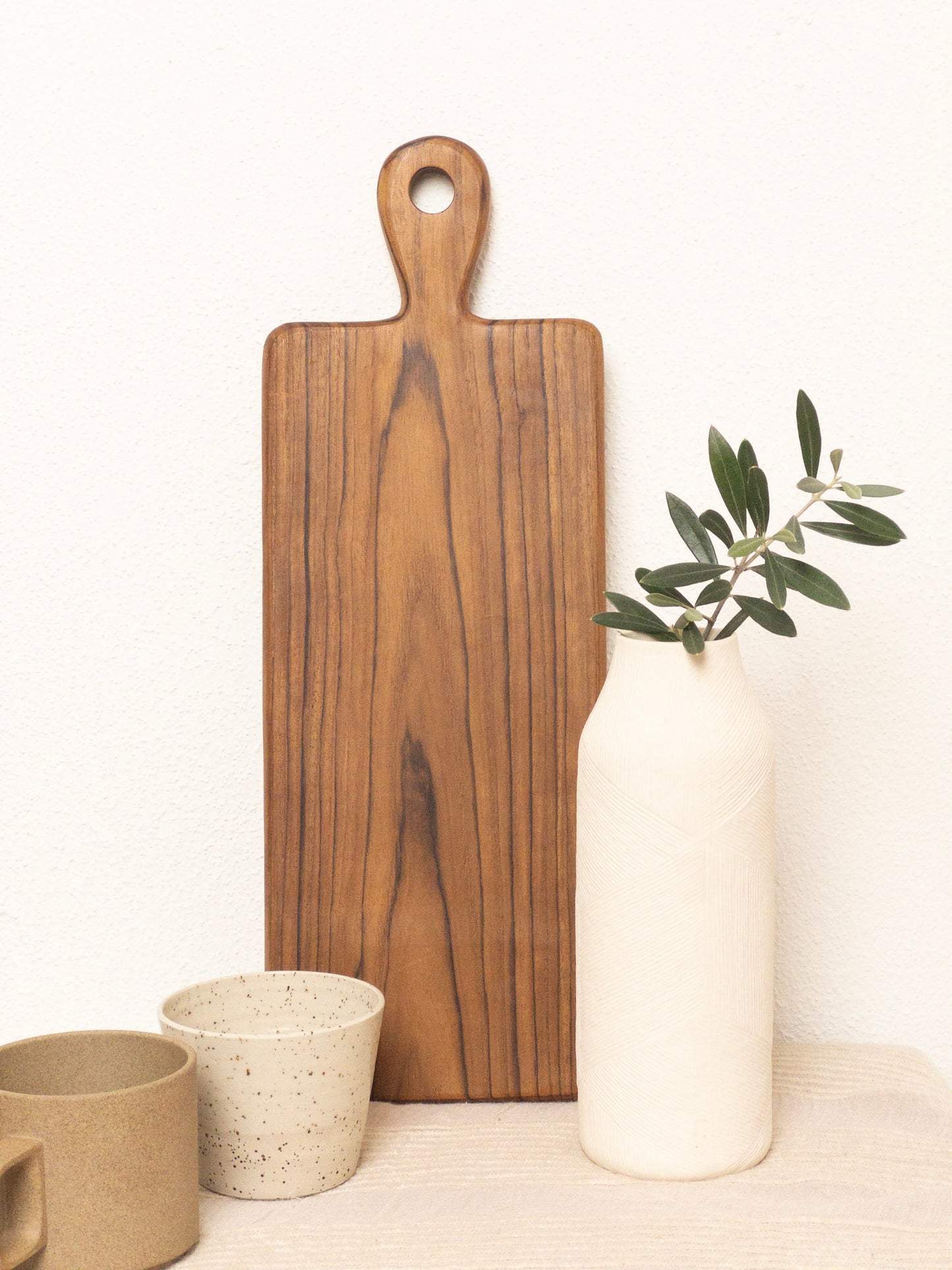 LURA SERVING BOARD | TEAKWOOD CHARCUTERIE BOARD