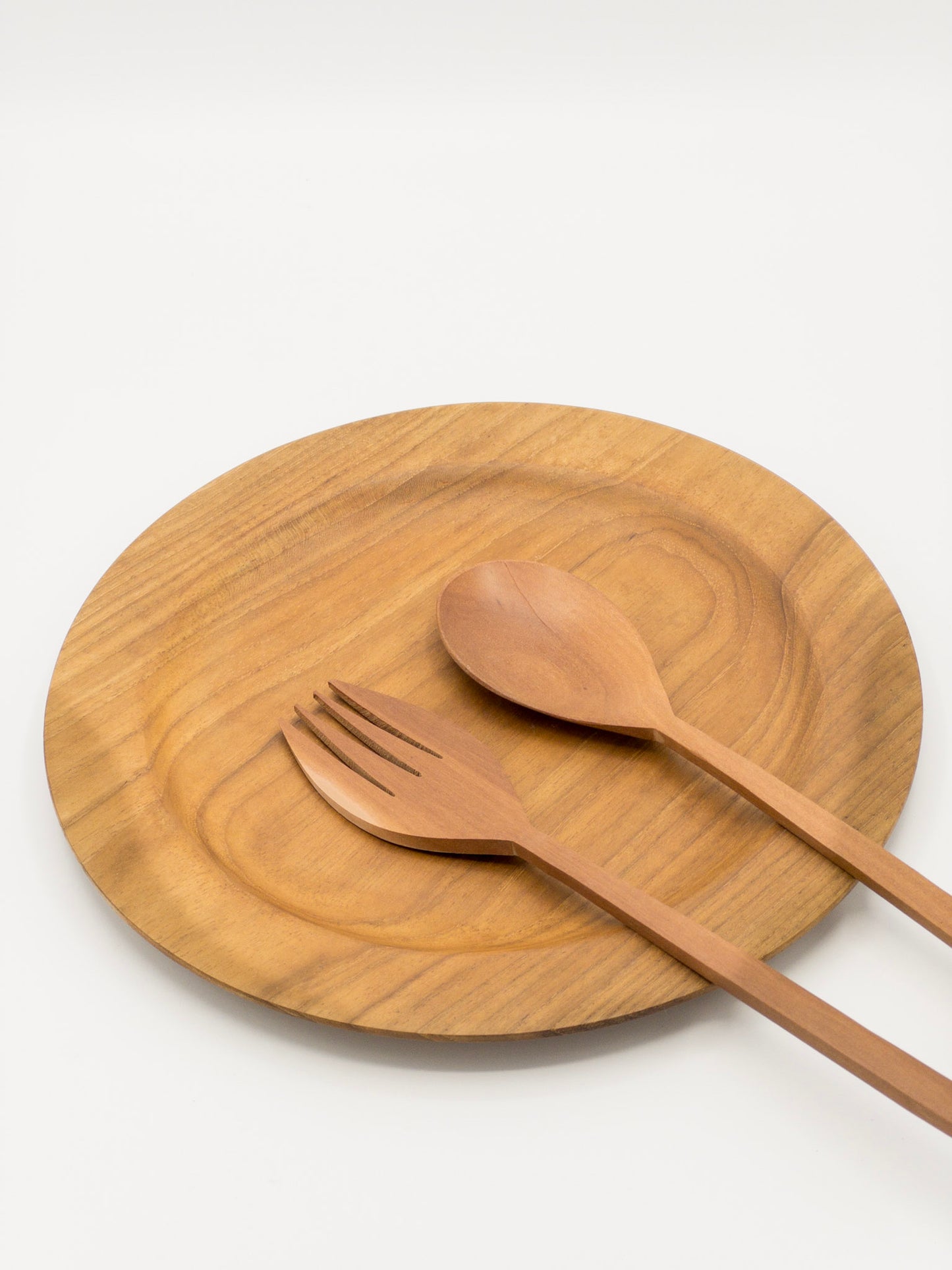 MARU ROUND PLATE | TEAK WOODEN PLATE