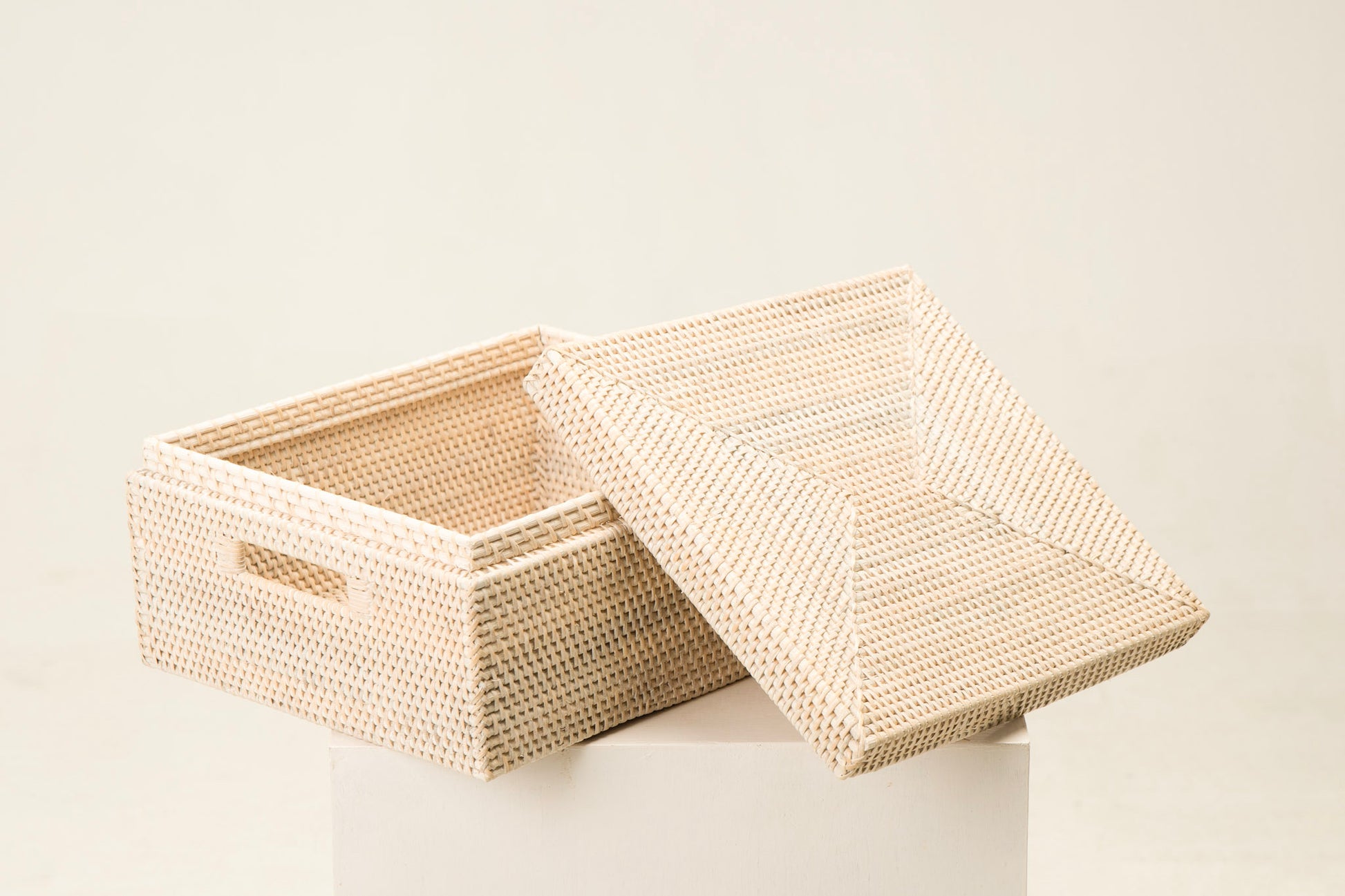 MIRI RECTANGULAR STORAGE BOX | NATURAL RATTAN CONTAINER