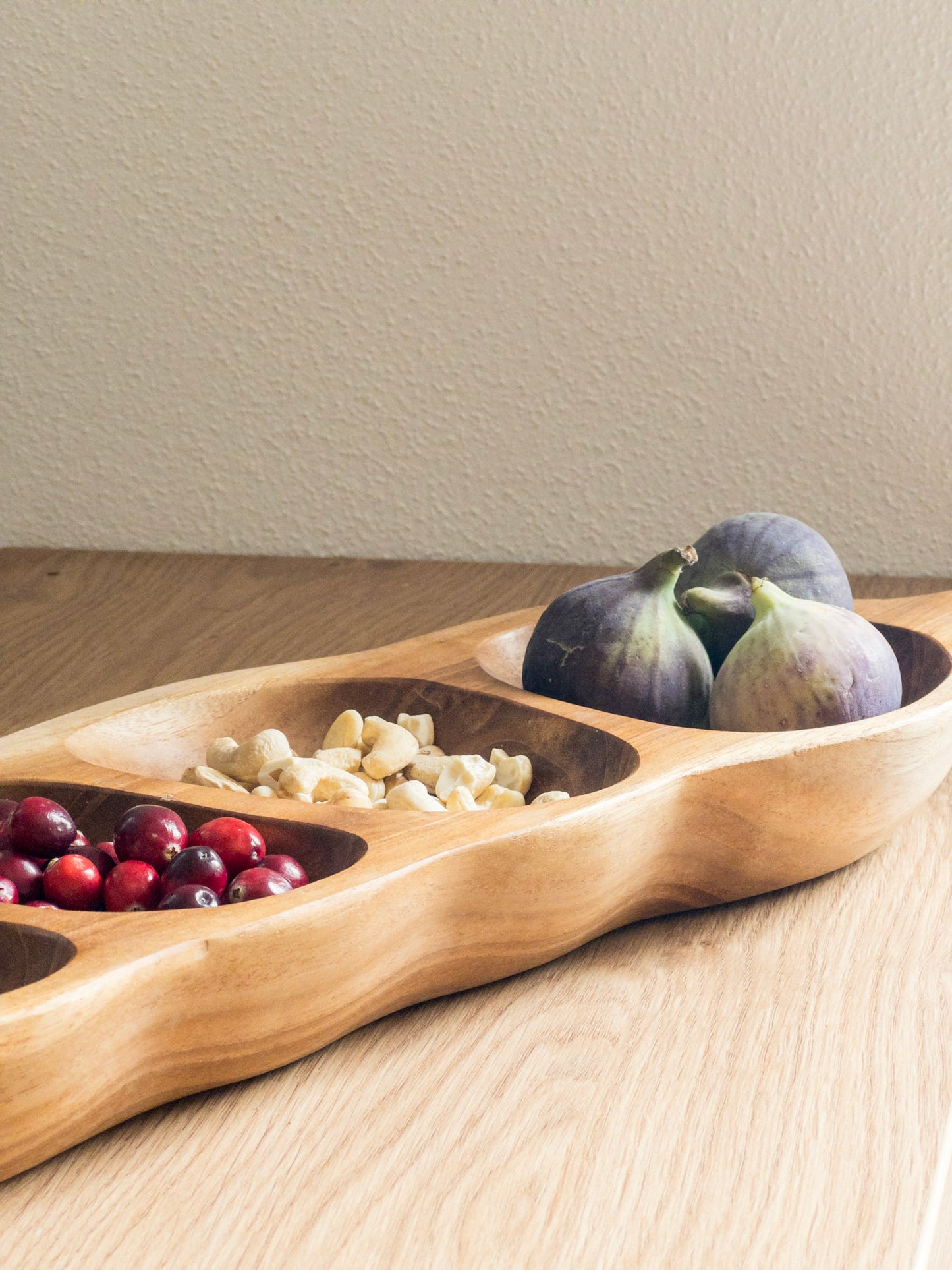 ESA SERVING TRAY| TEAKWOOD SNACK PLATTER