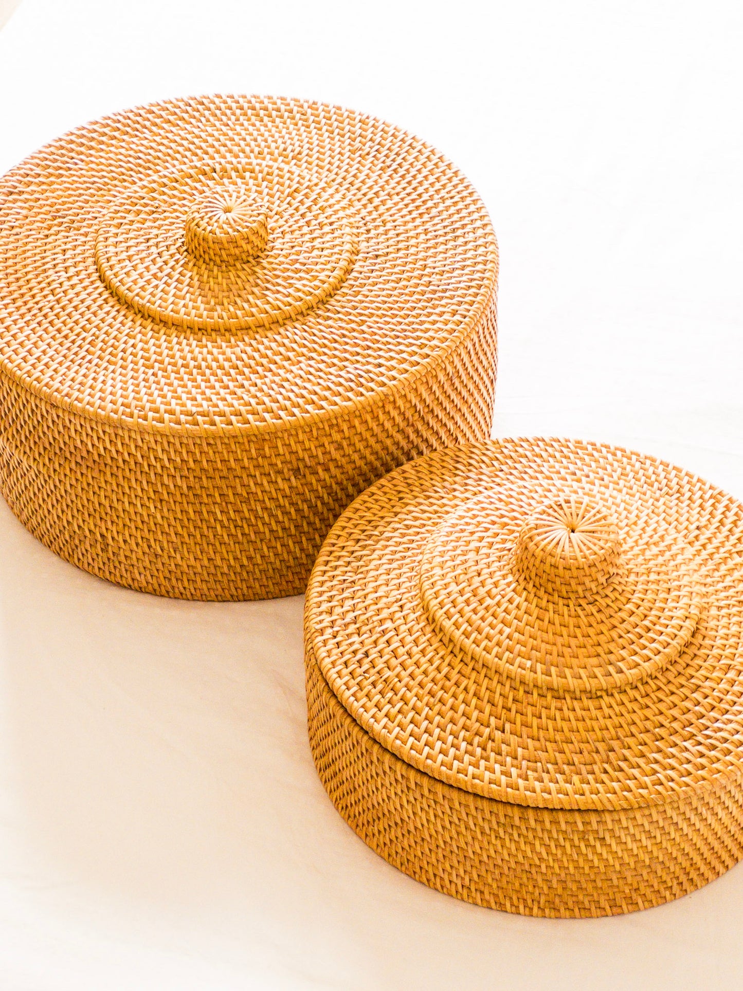 GAYO ROUND STORAGE | NATURAL RATTAN CONTAINER