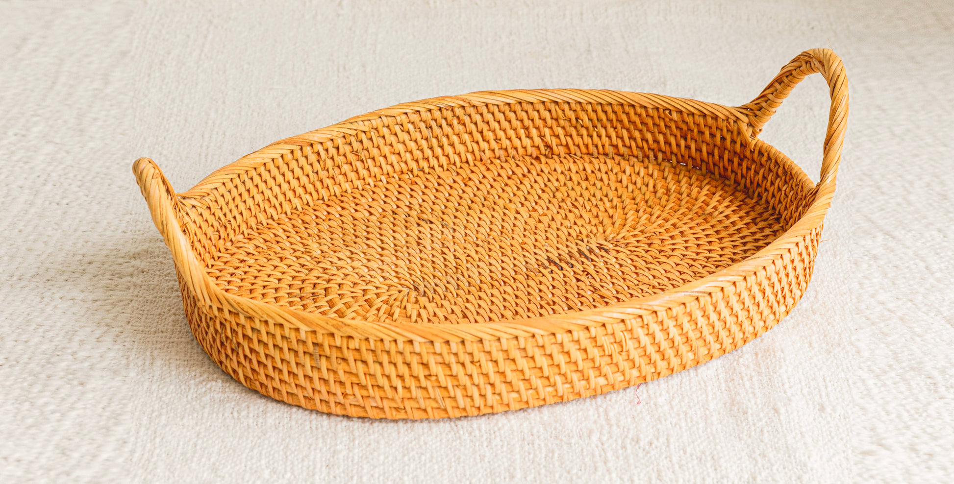 KOA TRAY | OVAL DECORATIVE  SERVING TRAY