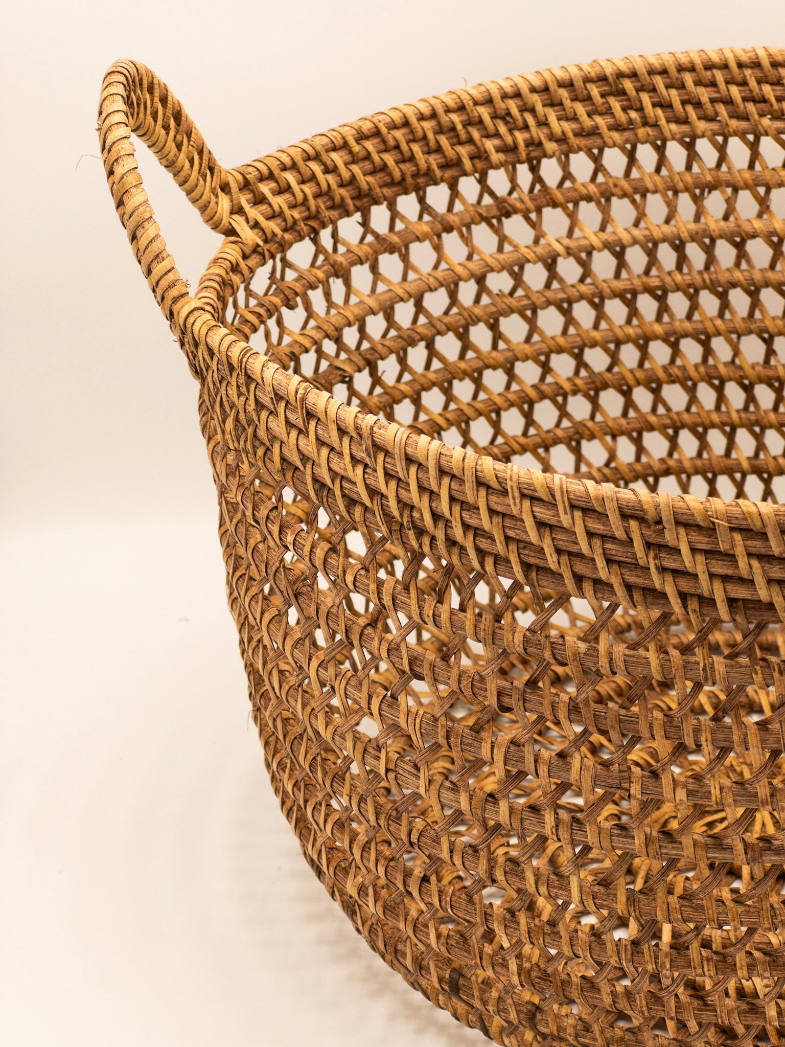 WAKA BASKET | LAUNDRY AND STORAGE BASKET