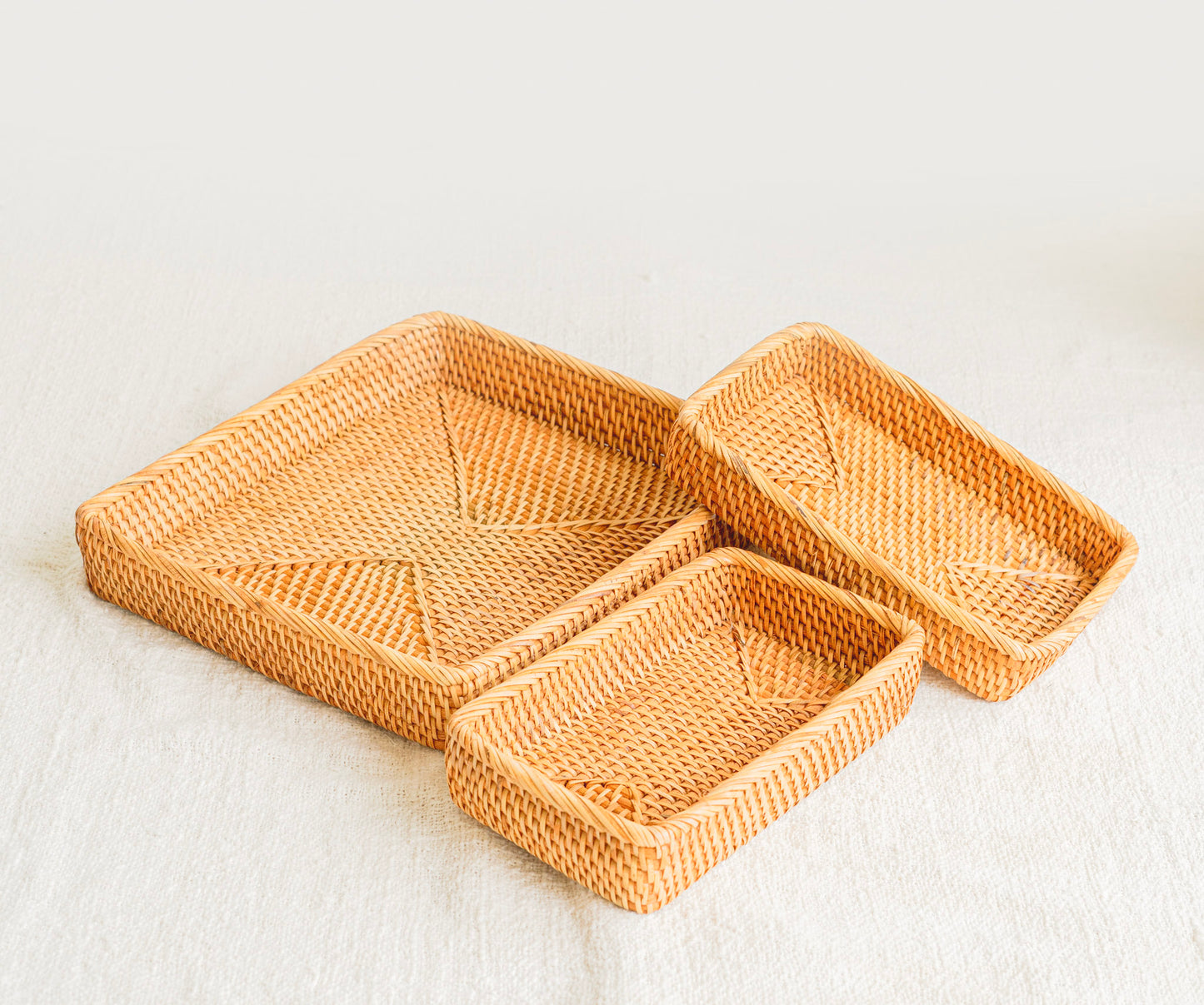 AMARA TRAY | RECTANGULAR DECORATIVE TRAY